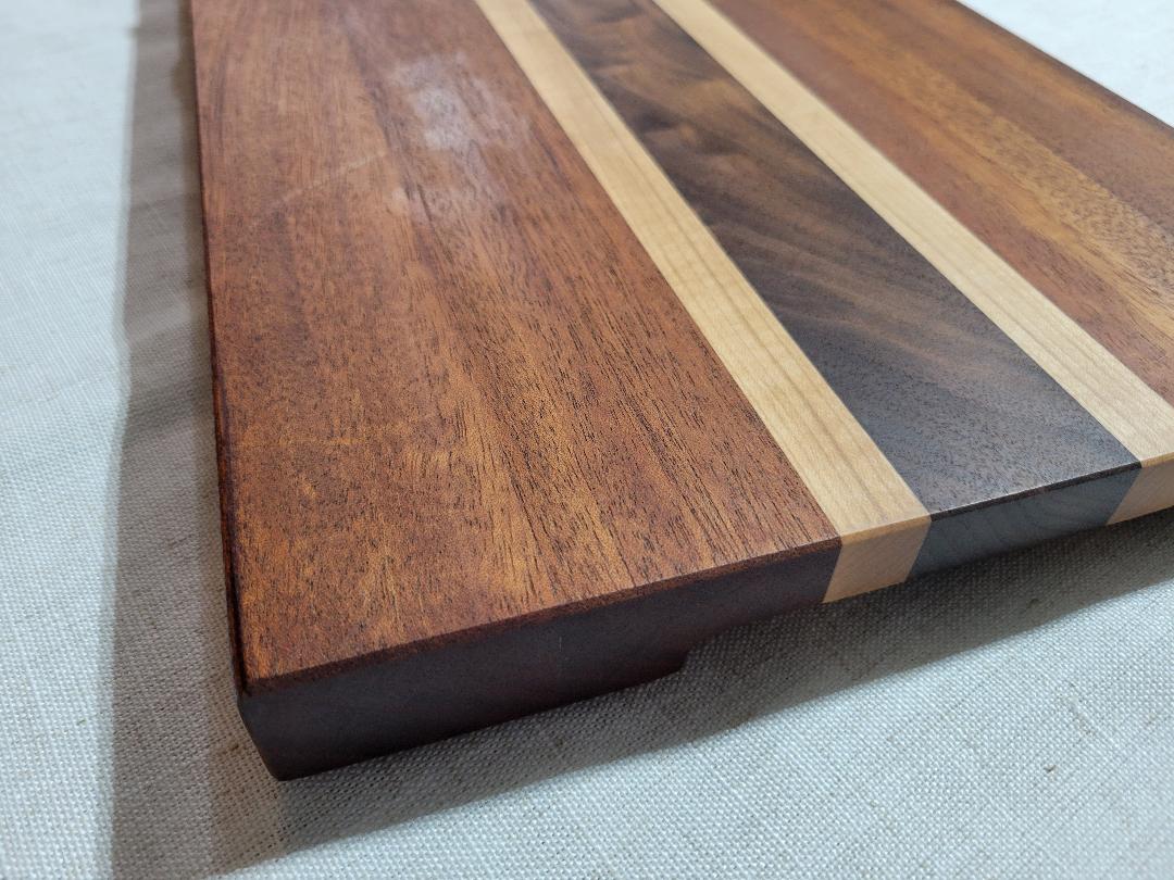 Cutting Board, 10x18" Mahogany/Maple/Walnut