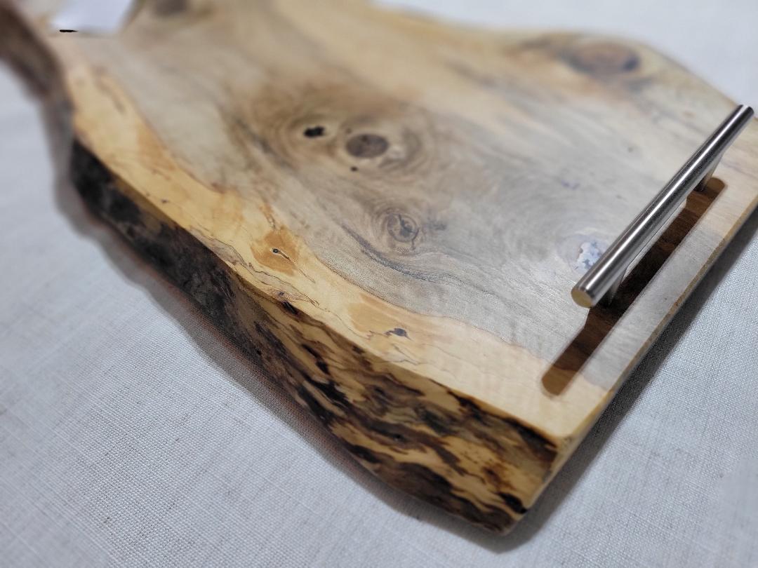 Charcuterie Live Edge Holly Board 12x20"